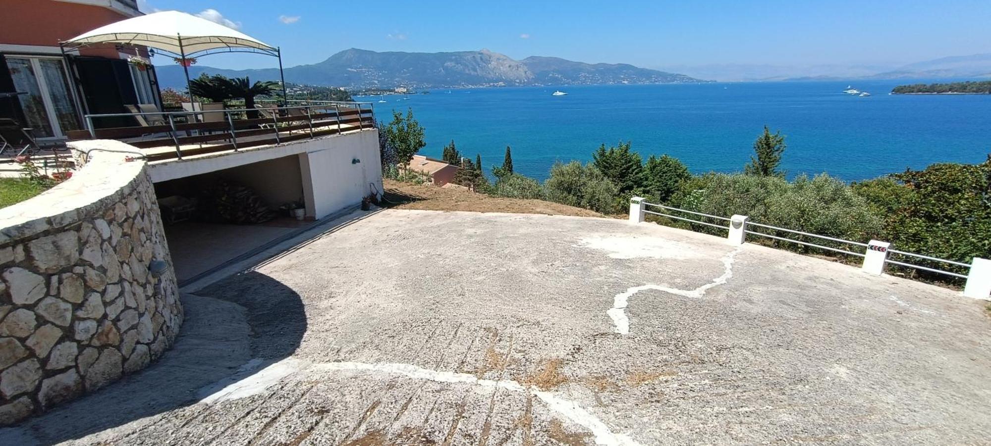 Villa Corfu Town 'panoramic View House' Alykes Potamou