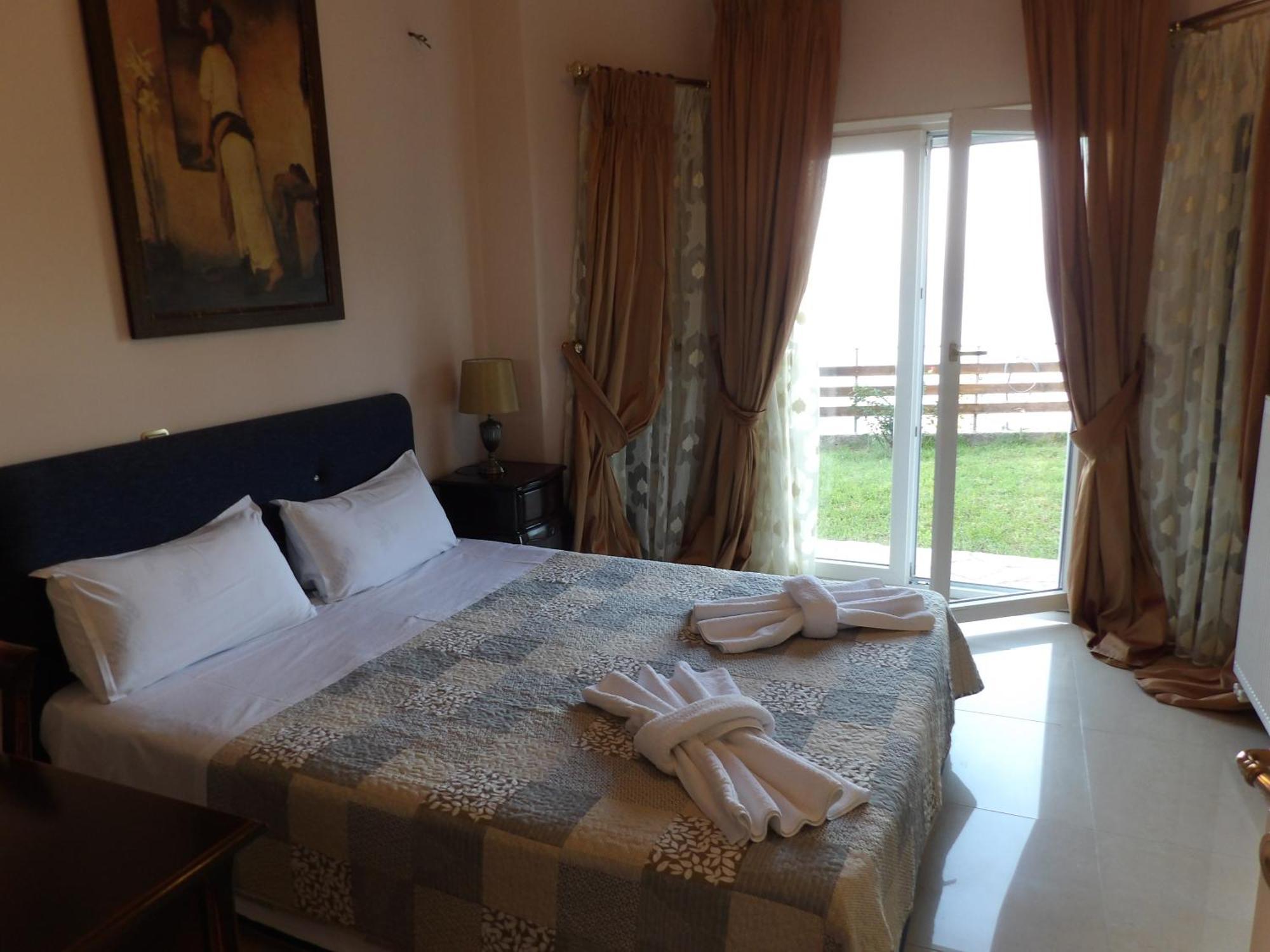 Villa Corfu Town 'panoramic View House' Alykes Potamou