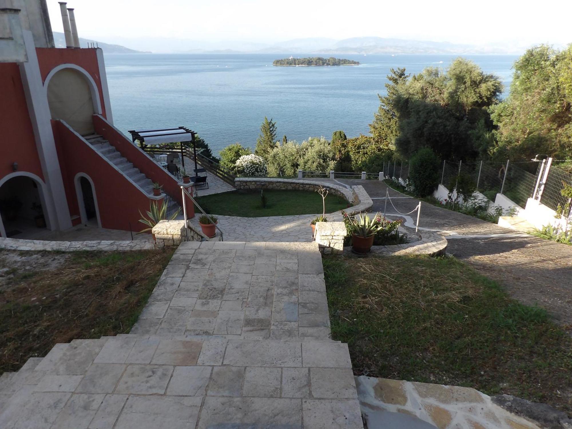 Villa Corfu Town 'panoramic View House' *